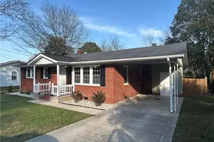 1209 Martindale Dr, Fayetteville, NC 28304 - Photo 3