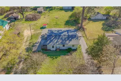 1601 W Mlk Jr Boulevard, Roseboro, NC 28382 - Photo 1