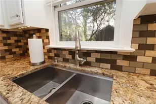 7915 Footman Way, Raleigh, NC 27615 - Photo 17