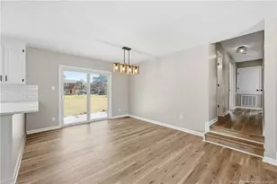 1571 Ireland Dr, Fayetteville, NC 28304 - Photo 9