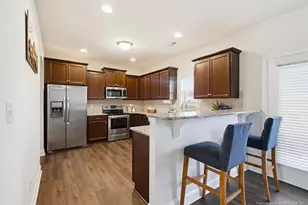 5726 Pondhaven Dr, Fayetteville, NC 28314 - Photo 9