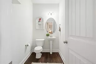 5726 Pondhaven Dr, Fayetteville, NC 28314 - Photo 25