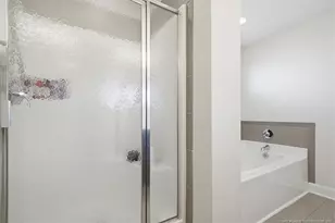 5726 Pondhaven Dr, Fayetteville, NC 28314 - Photo 19