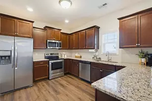 5726 Pondhaven Dr, Fayetteville, NC 28314 - Photo 11