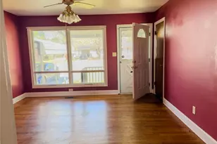 1108 E 10th St, Lumberton, NC 28358 - Photo 3