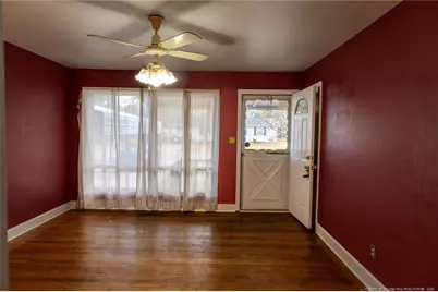 1108 E 10th Street, Lumberton, NC 28358 - Photo 3