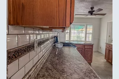 575 Veterans Road, Saint Pauls, NC 28384 - Photo 17