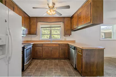 317 Longview Drive, Fayetteville, NC 28311 - Photo 15