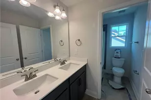 3891 Blackhills Rd, Fayetteville, NC 28311 - Photo 11