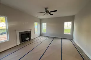 3891 Blackhills Rd, Fayetteville, NC 28311 - Photo 11