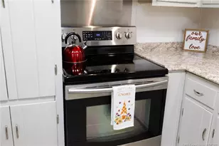 513 Lancaster Rd, Fayetteville, NC 28303 - Photo 9