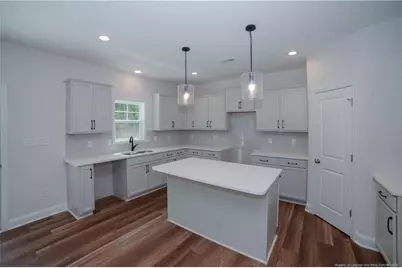 475 Crichton Court, Fayetteville, NC 28311 - Photo 9