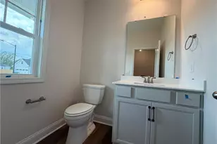 475 Crichton Ct, Fayetteville, NC 28311 - Photo 5