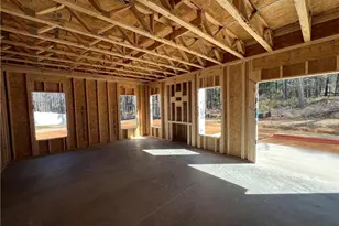 475 Crichton Ct, Fayetteville, NC 28311 - Photo 3