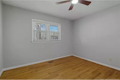 512 Longview Drive, Fayetteville, NC 28311 - Photo 23