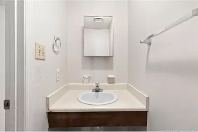 981 Odom Drive, Fayetteville, NC 28304 - Photo 7