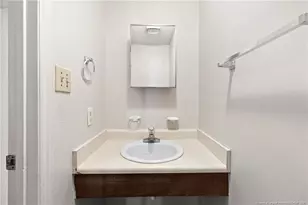 981 Odom Dr, Fayetteville, NC 28304 - Photo 7