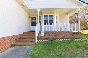 554 Abbottswood Dr, Fayetteville, NC 28301 - Photo 3