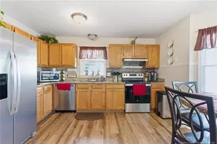 554 Abbottswood Dr, Fayetteville, NC 28301 - Photo 9