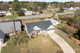 2202 Foster Gwin Ln, Fayetteville, NC 28304 - Photo 33