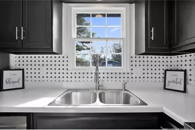 615 Rock Spring Road, Fayetteville, NC 28314 - Photo 17