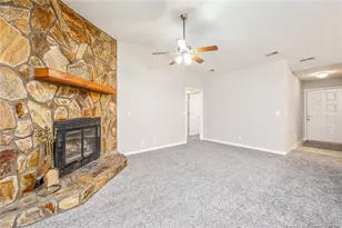 6760 Willowbrook Dr, Fayetteville, NC 28314 - Photo 5