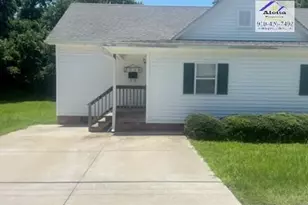 3916 Middle St, Hope Mills, NC 28348 - Photo 1