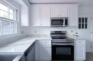 218 Viking Rd, Fayetteville, NC 28303 - Photo 11