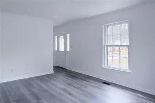 218 Viking Rd, Fayetteville, NC 28303 - Photo 7