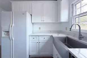 218 Viking Rd, Fayetteville, NC 28303 - Photo 13