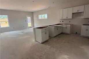 240 Steelwood St, Raeford, NC 28376 - Photo 3