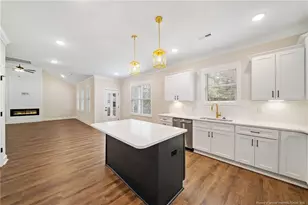 1410 Hilltop Ave, Fayetteville, NC 28305 - Photo 7