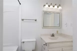 1228 Woodland Dr, Fayetteville, NC 28305 - Photo 13