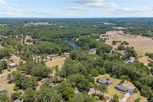 521 S Main St, Broadway, NC 27505 - Photo 5