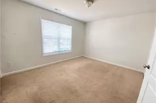 1305 Kershaw Loop, Fayetteville, NC 28314 - Photo 9