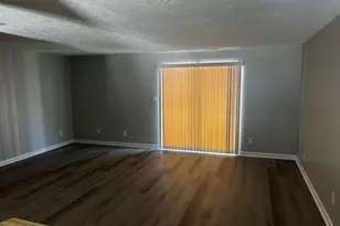 1406 Tangora Ln, Fayetteville, NC 28304 - Photo 3