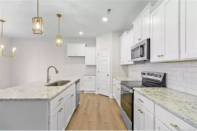 7819 Iron Court, Fayetteville, NC 28306 - Photo 9