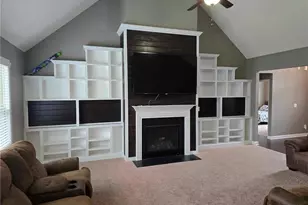 323 Nottingley Dr, Hope Mills, NC 28348 - Photo 5