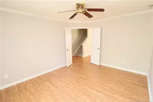 217 Hartshorn Ct, Holly Springs, NC 27540 - Photo 5
