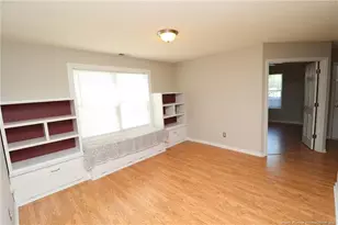 217 Hartshorn Ct, Holly Springs, NC 27540 - Photo 7