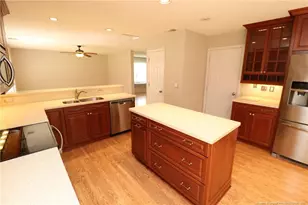 217 Hartshorn Ct, Holly Springs, NC 27540 - Photo 15