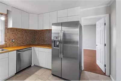 400 Hallmark Road, Fayetteville, NC 28303 - Photo 17