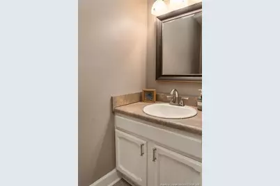 864 Hilton Drive, Fayetteville, NC 28311 - Photo 15