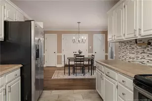 864 Hilton Dr, Fayetteville, NC 28311 - Photo 9