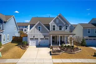 2533 Great Daisy Ln, New Hill, NC 27562 - Photo 3