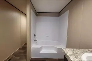 4158 Meadow Rd, Lumberton, NC 28358 - Photo 11