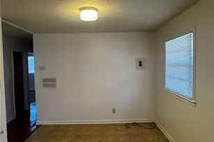 1305 E 13th St, Lumberton, NC 28358 - Photo 3