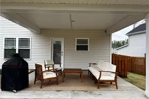 210 Western pine Wy, Sanford, NC 27332 - Photo 7