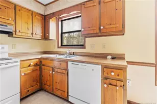 6009 Dalton Rd, Fayetteville, NC 28314 - Photo 15