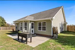 131 Newton Court, Raeford, NC 28376 - Photo 33